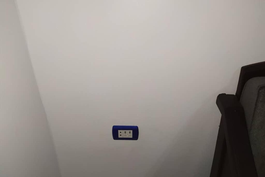 Sunny Modern Apartment With Good Internet, Near From City Center Of אלכסנדריה מראה חיצוני תמונה