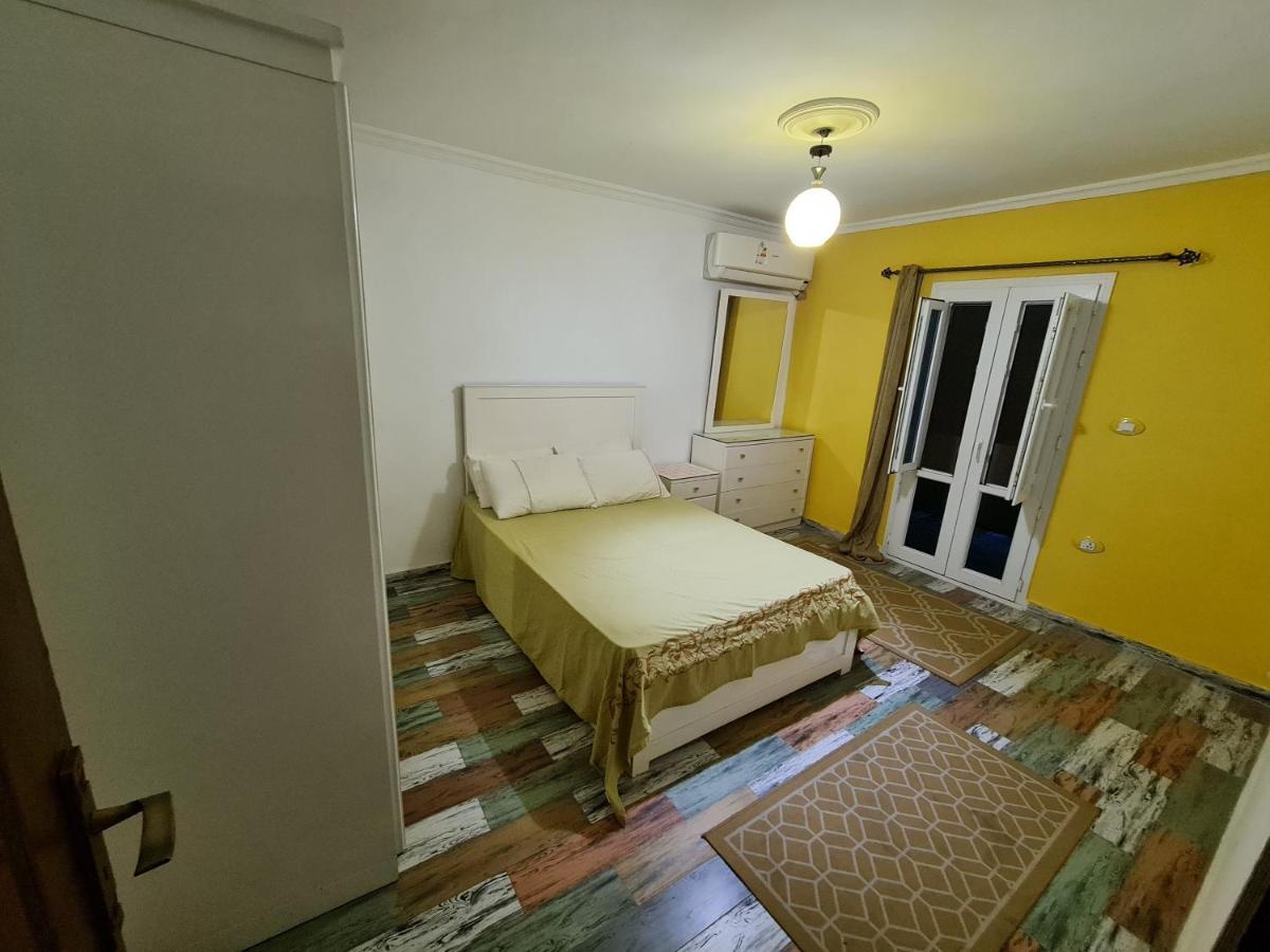 Sunny Modern Apartment With Good Internet, Near From City Center Of אלכסנדריה מראה חיצוני תמונה