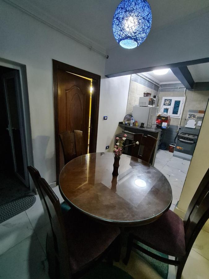 Sunny Modern Apartment With Good Internet, Near From City Center Of אלכסנדריה מראה חיצוני תמונה